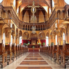 Interior Basilica minore Sts. Peter and Paul's